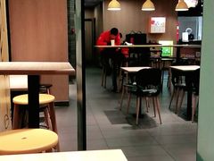 大堂-麦当劳(燕顺路店)