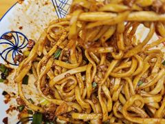 -杨伯英传统杂酱面