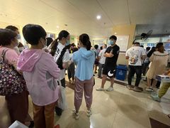 -上海中医药大学附属岳阳中西医结合医院闵行分院-停车场