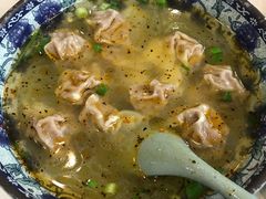 -老新隆牛肉锅贴(新街口店)
