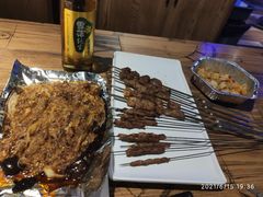 -撸啊撸铁签小肉(车站南路店)