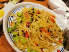 -云海肴·汽锅鸡·云南菜(天山百盛优客店)