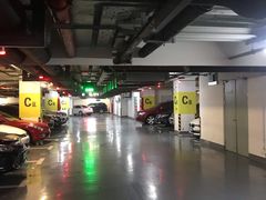 -189弄购物中心-地下停车场