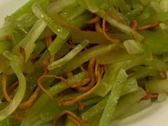 虫草花拌莴笋-蒙古人烤羊大师·绿野餐厅(工农大路店)