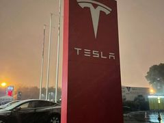 -TESLA 特斯拉(北京南四环中路特斯拉中心)