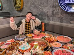 -周小明火锅(黑金冠社区店)