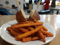 -HELLO 27 意面·沙拉·帕尼尼