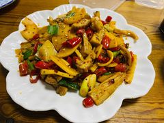 -牛八宝桂林米粉(八里庄店)