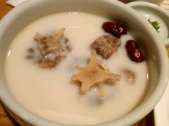 -萨拉伯尔水源素问店·韩国宫廷料理(人民路店)