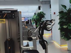 -超鹿运动(五四路恒力城店)