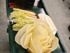 -扎起市井老火锅(乐山总店)