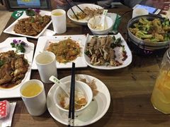 -朋友圈概念餐厅(象山万达广场店)