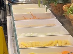 -金滏山·烤肉海鲜火锅自助(襄阳万达店)