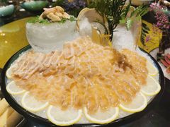 -半岛翡丽海鲜自助餐厅(观风亭店)