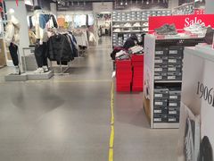-法雅体育工厂店(皂君庙路店)