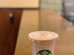 -星巴克臻选(成都环球乐天店)