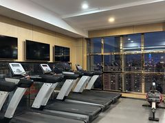 -金摩尔健身游泳(万象城鼎丰大厦店)