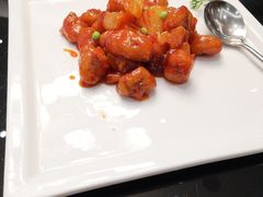 菠萝咕唠鸭胸肉-味+新京宴·烤鸭·北京菜(创意谷店)