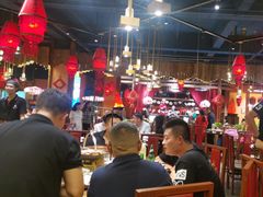 -老滇山寨•云南特色菜•地方菜•民族风情歌舞表演(金碧店)