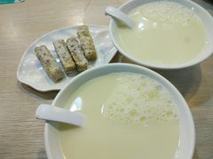 -兄弟深夜豆浆