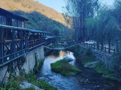-北京水岸山吧度假村(雁栖镇店)