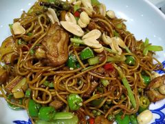 -窄巷子陕菜馆·地道陕西菜(粉巷店)