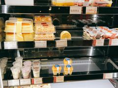 面包甜点陈列柜-苹果花园(南泉路店)