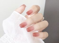 -悦指间美甲美睫