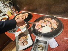 -萨拉伯尔(燕莎友谊商城店)