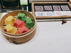 -阮大兴糕团(杭州西湖银泰百货店)