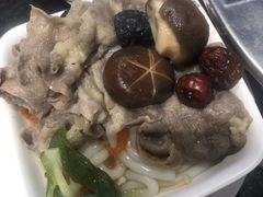 -热辣宗师·串串火锅(万达金街店)