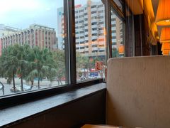 -必胜客(机场路店)