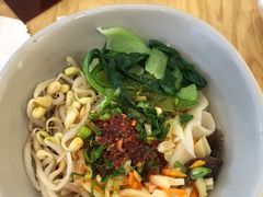 -秦香陕西食府(华贸天地店)