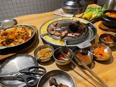 -姜虎东白丁烤肉(虹桥天地店)