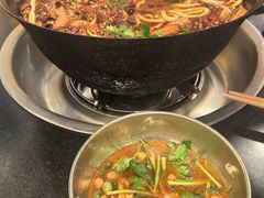 -鸿顺老铁锅美蛙鱼府(解放碑店)