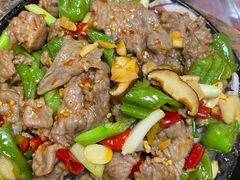 铁板牛肉-洪霞餐馆