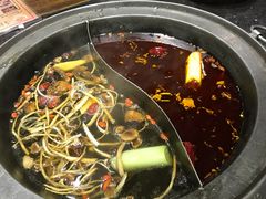 -唇辣号重庆老火锅(石担路店)