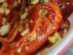 -老街烧烤大排档·地道湖北菜·龙虾馆(汉口火车站店)