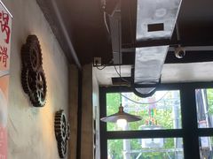 -鹿鸣山草本茶香火锅(园西路店)