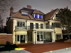 -吃饭皇帝大(长宁龙之梦店)