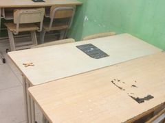 大堂-做了不起的80后