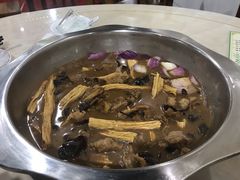 -美兰春记食店·龙舌坡红烧牛肉