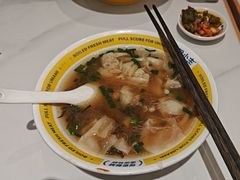 -粉小主·贵州酸汤牛肉粉(南京仙林金鹰店)