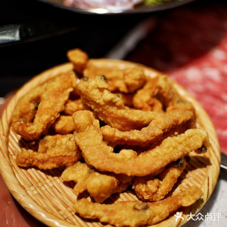 你无法叫醒一个装睡的人，但重庆印象老火锅可以！