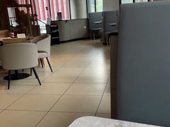 大堂-必胜客(阿诗玛店)