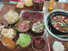 -黔有有贵州酸汤夺夺粉火锅(五味十字店)