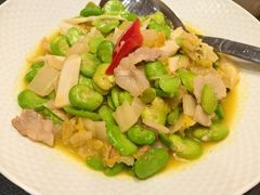 -新天明砂锅鱼头煲