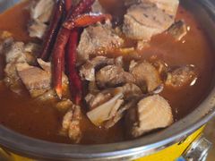 -隔壁老王·家常云南菜(花巷店)