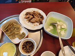 -聚首堂·特色小吃·肘子(什刹海德胜门店)