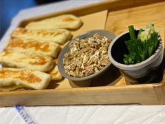 虾酱卷子-渔民船说·北塘海鲜·天津菜·海肠捞饭(北塘古镇店)